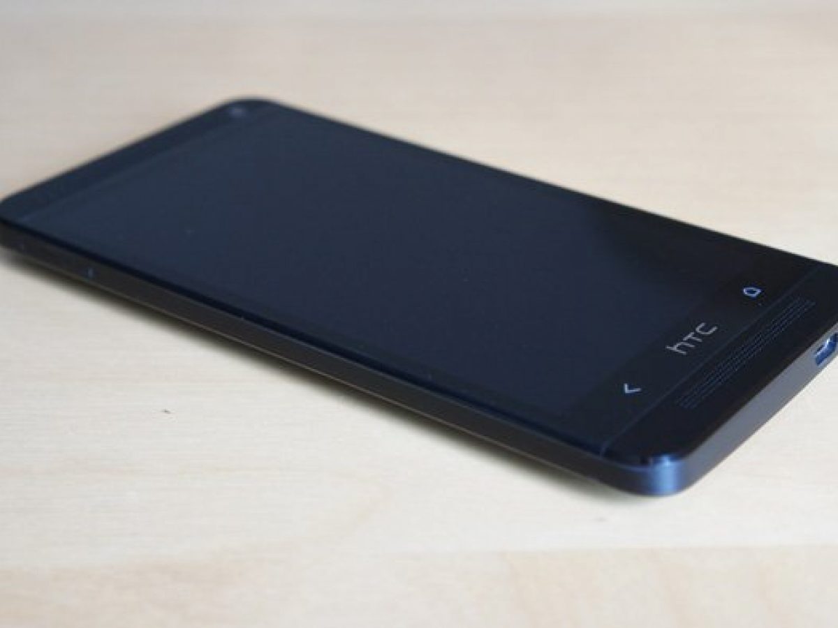 Voorkomen Dubbelzinnig verachten Review: HTC One - IntoGadgets