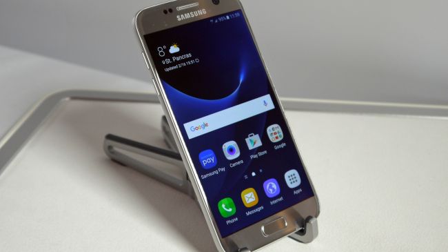 Agressief elleboog winnaar Alles wat je moet weten over de Galaxy S7 - IntoGadgets