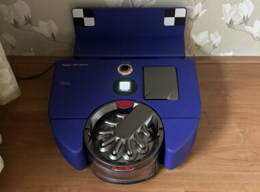 Dyson 360 Vis Nav Review 5